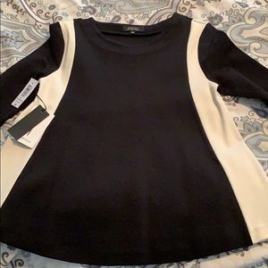Babaton sz xs black and white top